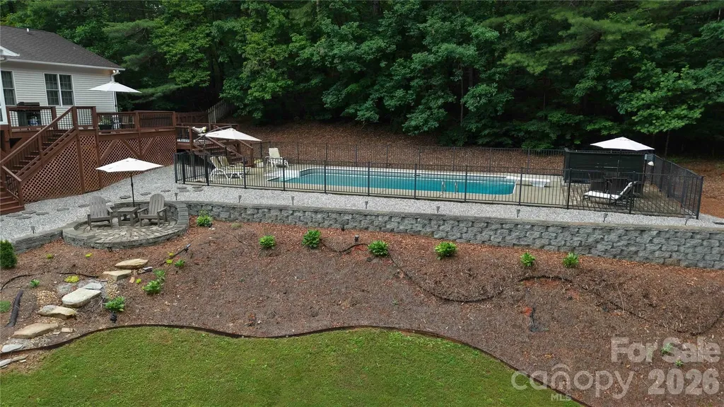 768 Deep Woods Drive Marion NC 28752