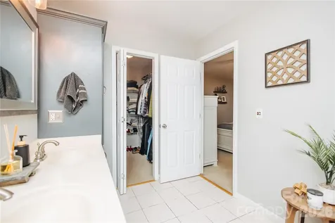 768 Deep Woods Drive Marion NC 28752