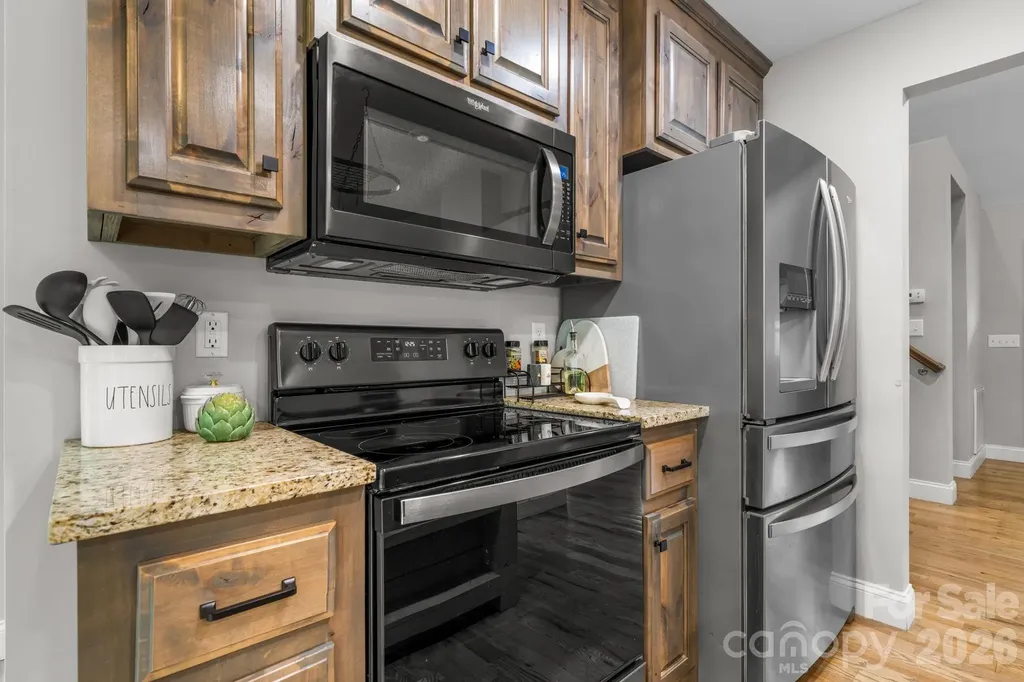 124 Maplewood Court Hudson NC 28638