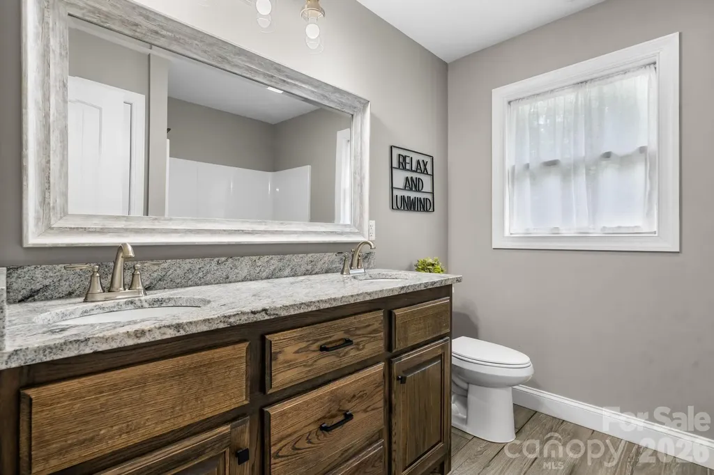 124 Maplewood Court Hudson NC 28638