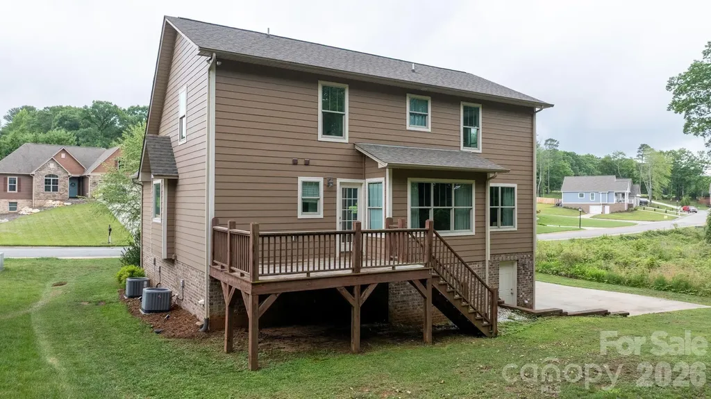 124 Maplewood Court Hudson NC 28638