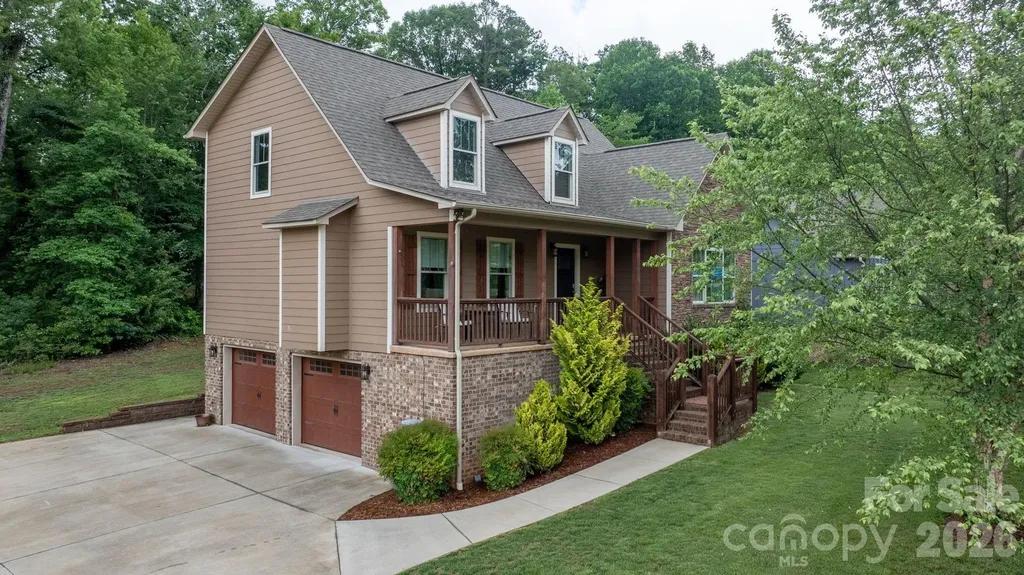 124 Maplewood Court Hudson NC 28638