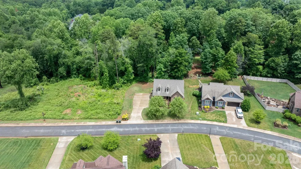 124 Maplewood Court Hudson NC 28638