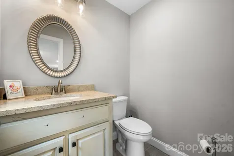 124 Maplewood Court Hudson NC 28638