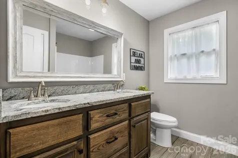 124 Maplewood Court Hudson NC 28638