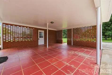 3631 Taylorsville Highway Statesville NC 28625
