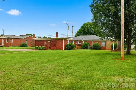 3631 Taylorsville Highway Statesville NC 28625