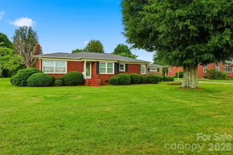 3631 Taylorsville Highway Statesville NC 28625