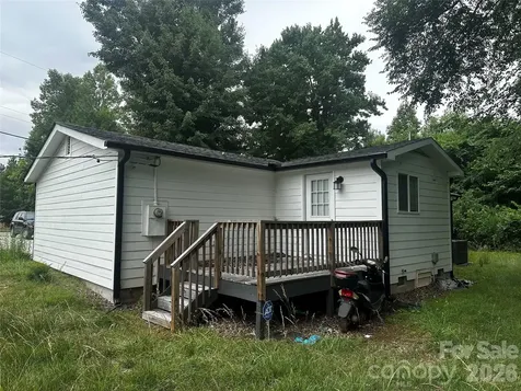 1206 Nealtown Road Greensboro NC 27405