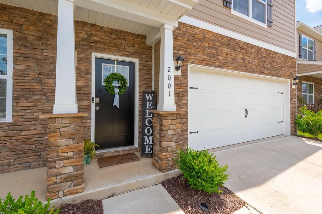 2001 Vanderlyn Street Monroe NC 28112