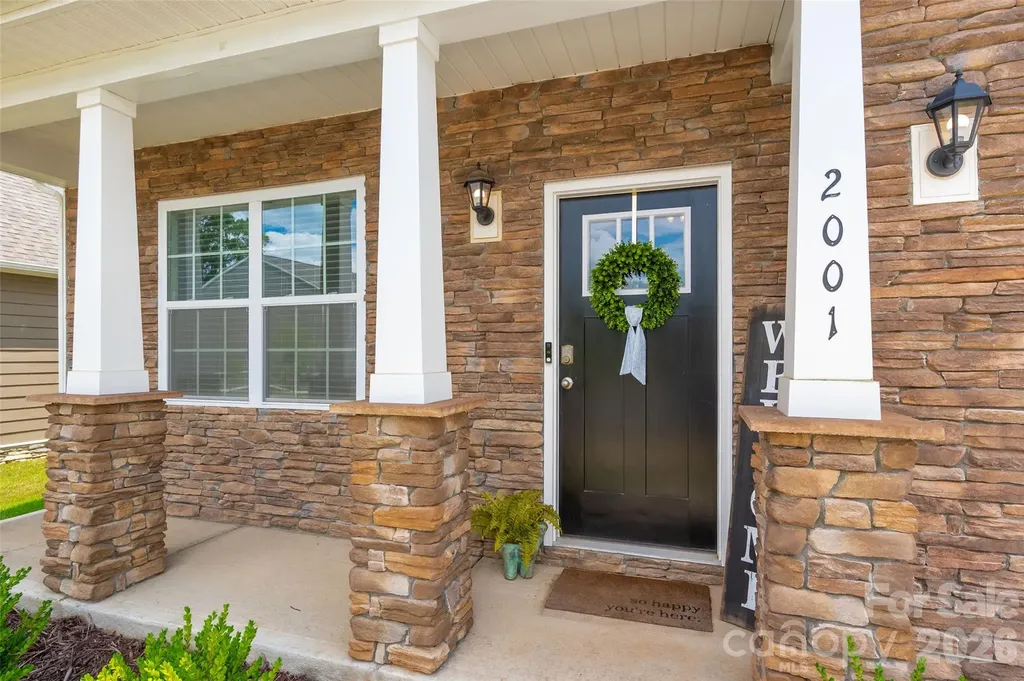 2001 Vanderlyn Street Monroe NC 28112