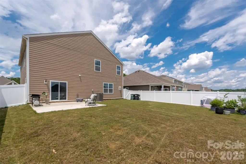 2001 Vanderlyn Street Monroe NC 28112