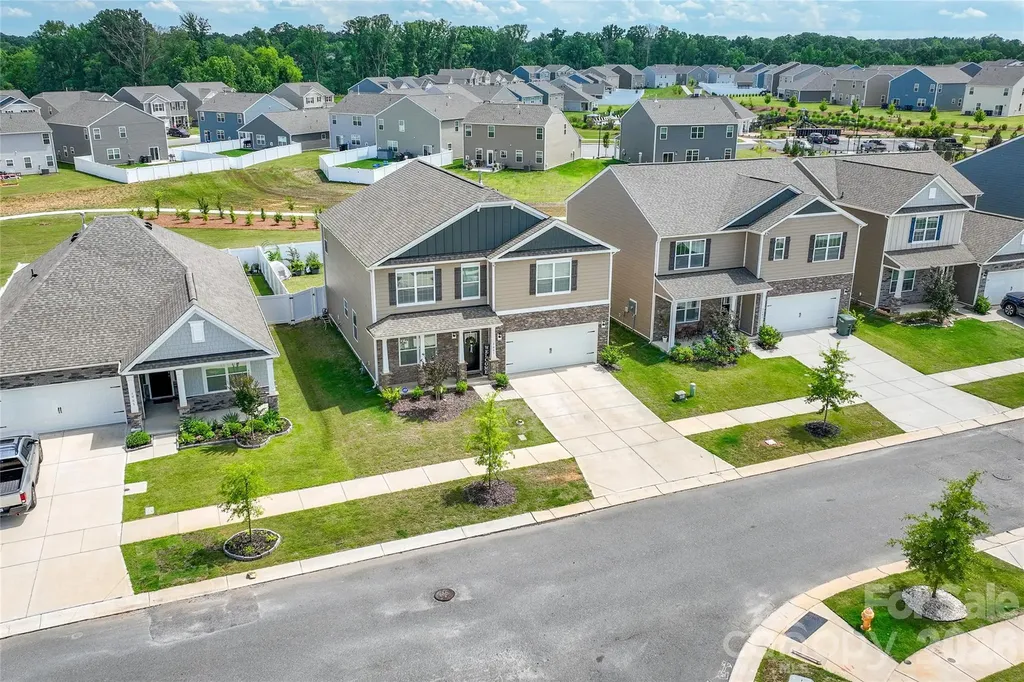 2001 Vanderlyn Street Monroe NC 28112
