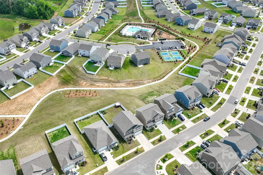 2001 Vanderlyn Street Monroe NC 28112