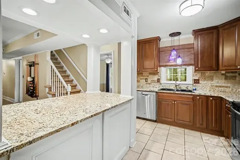 8644 Kirchenbaum Drive Charlotte NC 28210