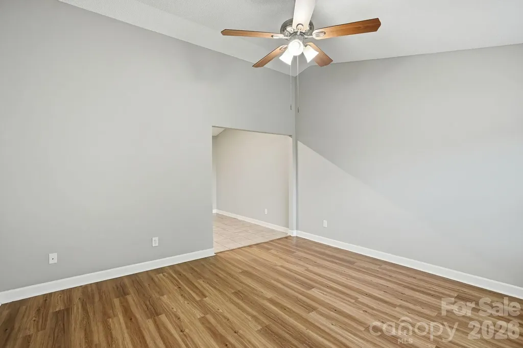2306 Jordi Way Charlotte NC 28213