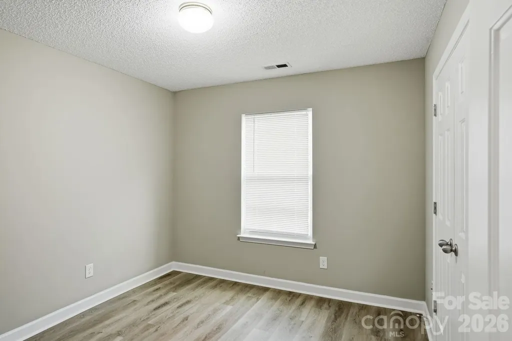 2306 Jordi Way Charlotte NC 28213