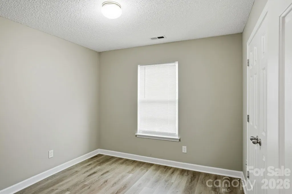 2306 Jordi Way Charlotte NC 28213