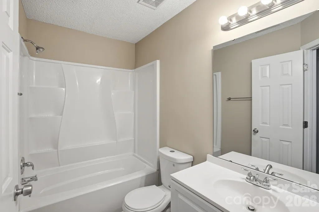 2306 Jordi Way Charlotte NC 28213