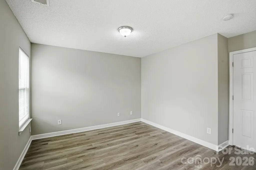 2306 Jordi Way Charlotte NC 28213