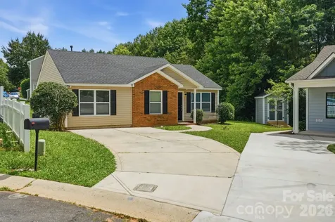 2306 Jordi Way Charlotte NC 28213