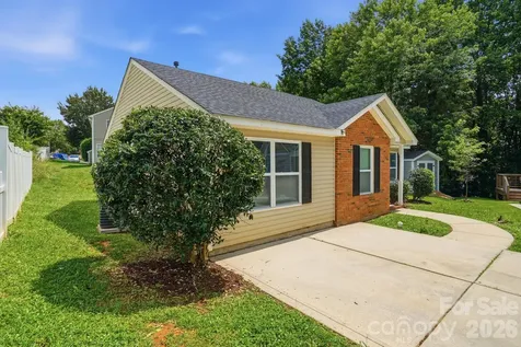 2306 Jordi Way Charlotte NC 28213