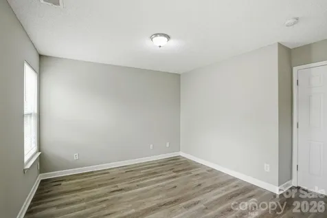 2306 Jordi Way Charlotte NC 28213