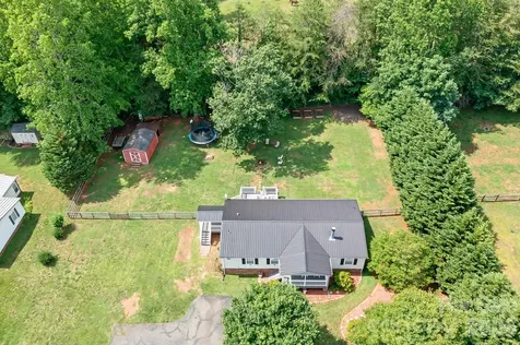 6075 Clearbrook Lane Iron Station NC 28080