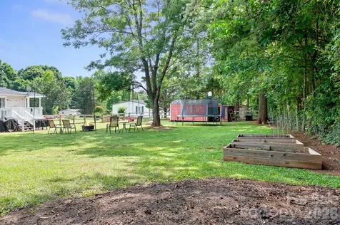 6075 Clearbrook Lane Iron Station NC 28080