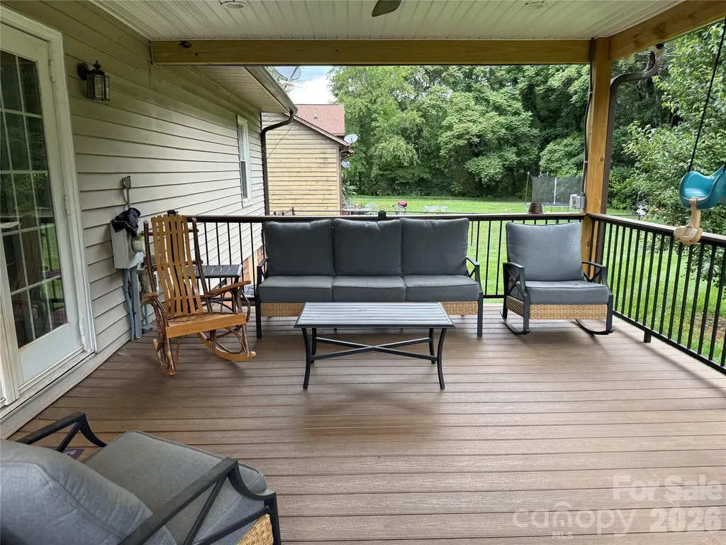 812 Whites Farm Road Statesville NC 28625