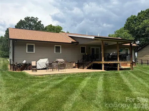 812 Whites Farm Road Statesville NC 28625