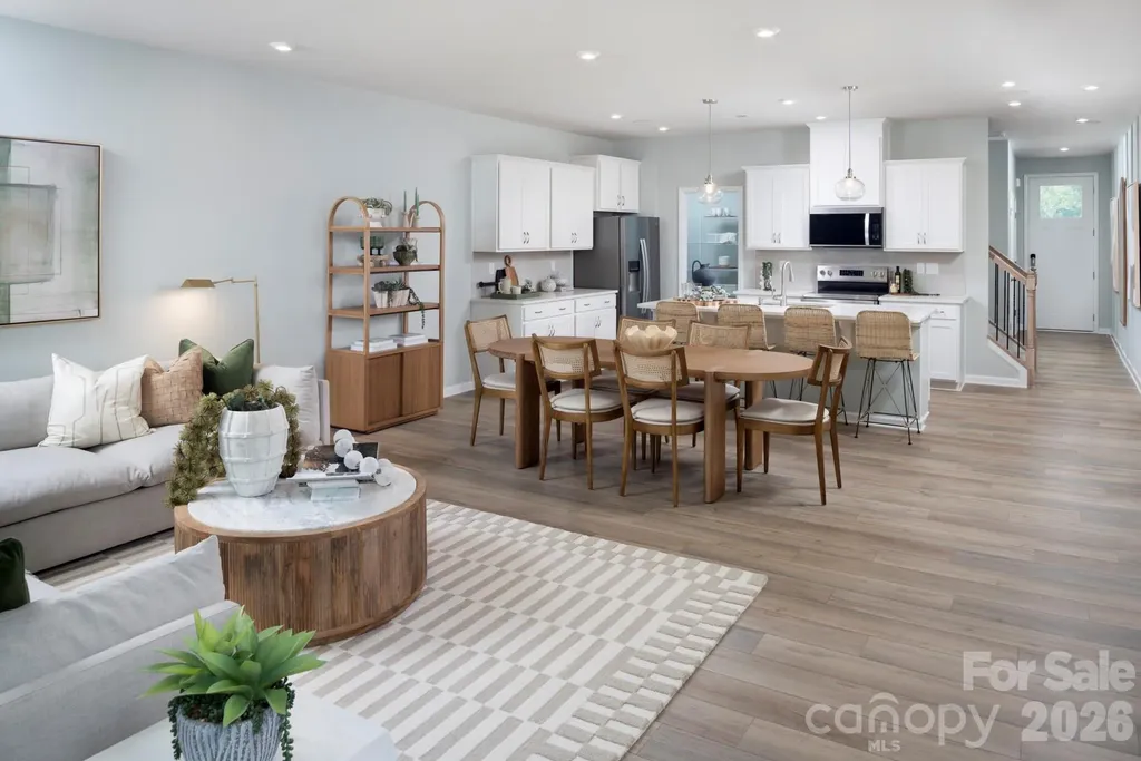 1308 Vibrant Road Charlotte NC 28215