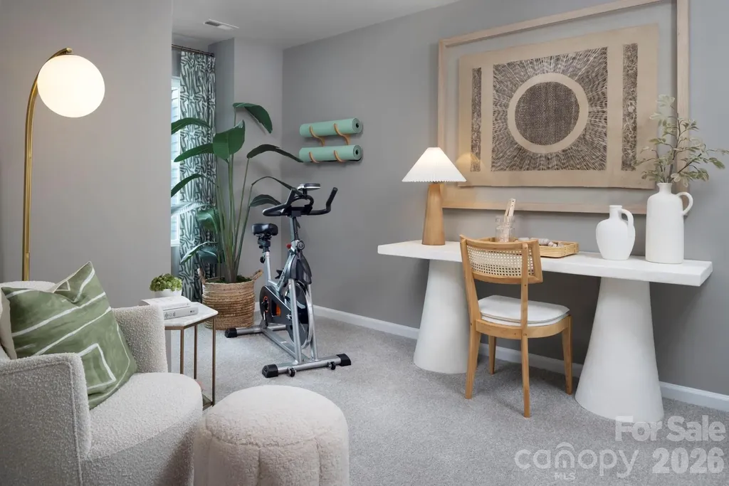 1308 Vibrant Road Charlotte NC 28215