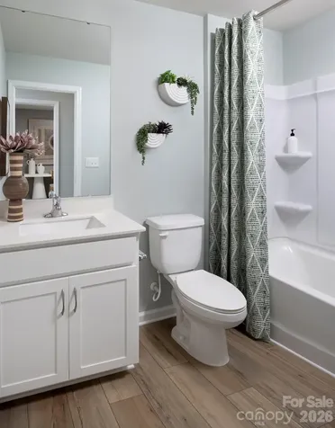 1308 Vibrant Road Charlotte NC 28215