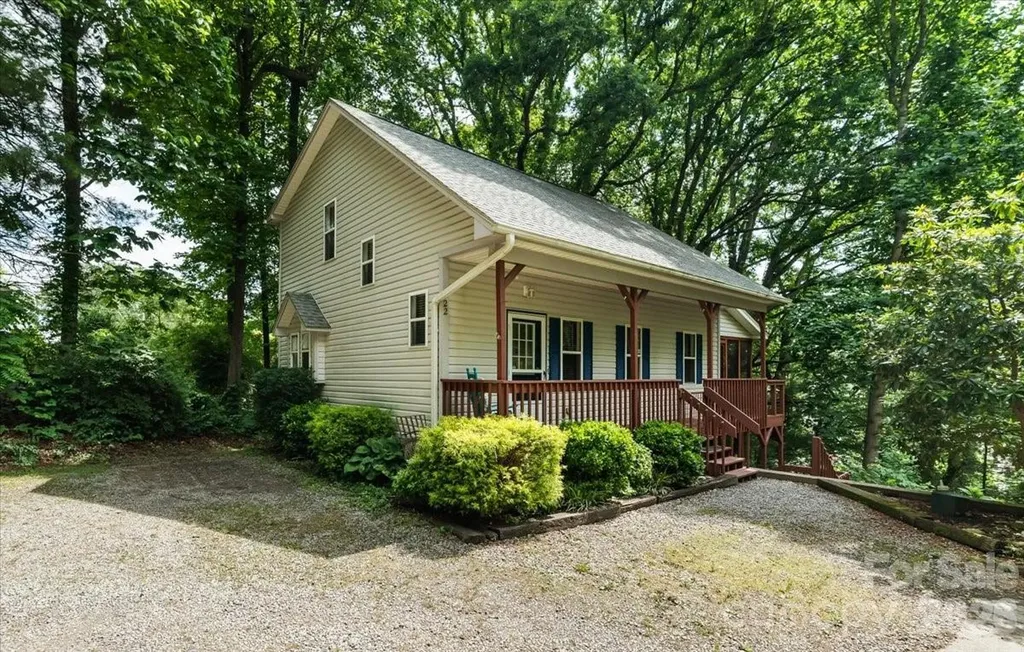 Waynesville NC, 122 Arnold Heights
