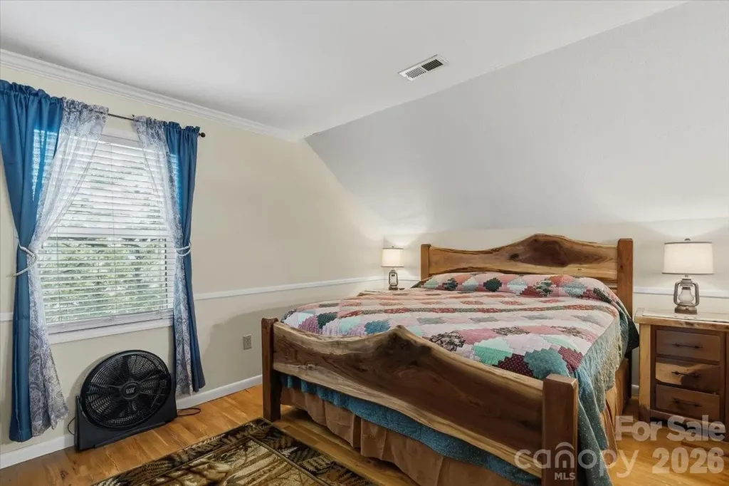 122 Arnold Heights Waynesville NC 28786