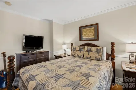 122 Arnold Heights Waynesville NC 28786