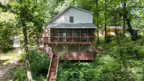122 Arnold Heights Waynesville NC 28786