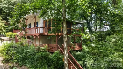 122 Arnold Heights Waynesville NC 28786