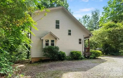 122 Arnold Heights Waynesville NC 28786