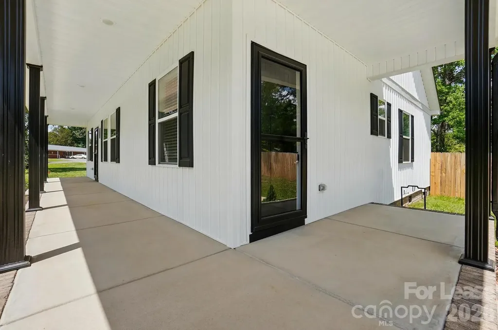 301 Tomberlin Road Mount Holly NC 28120