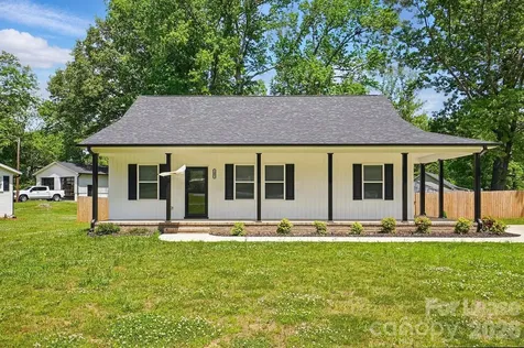 301 Tomberlin Road Mount Holly NC 28120