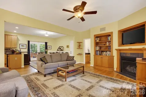 42 Corbran Drive Fairview NC 28730