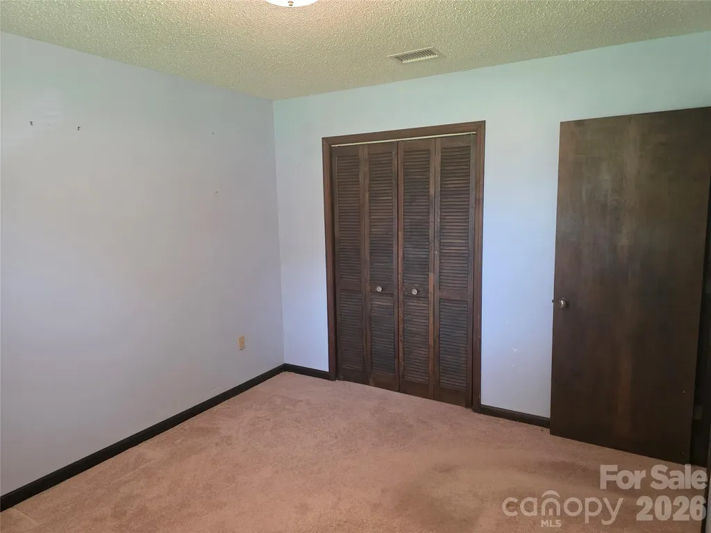 4028 Elizabeth Street Hickory NC 28601