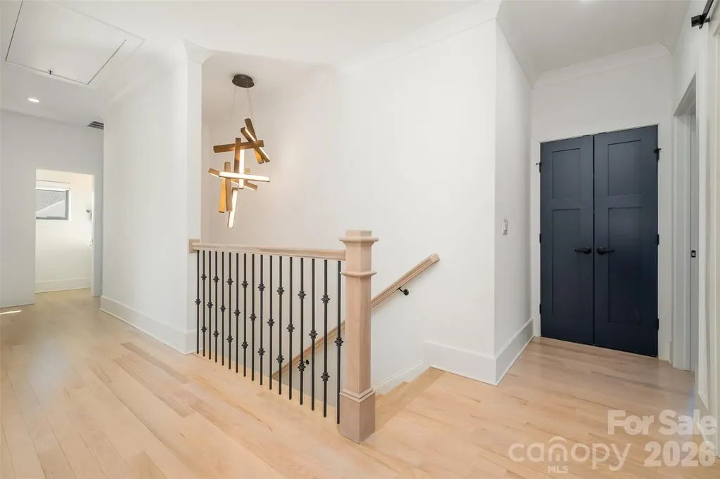 439 Melbourne Court Charlotte NC 28209