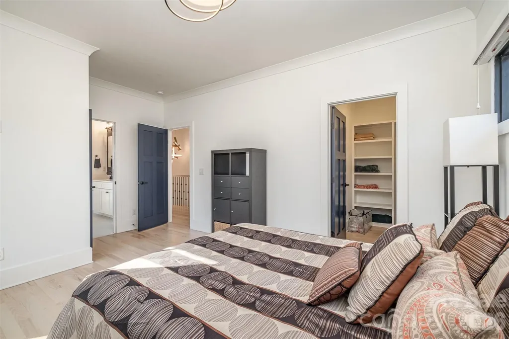 439 Melbourne Court Charlotte NC 28209