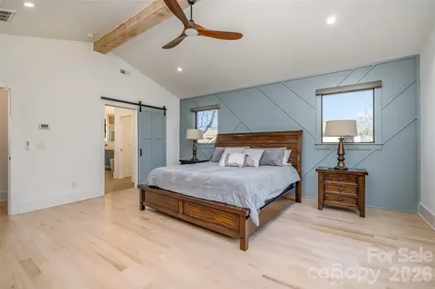 439 Melbourne Court Charlotte NC 28209