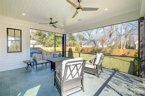 439 Melbourne Court Charlotte NC 28209