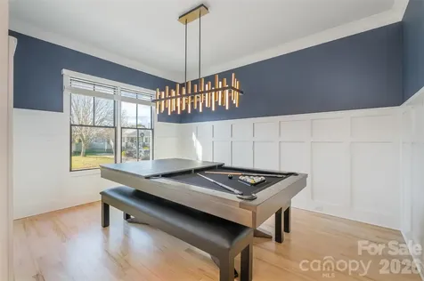 439 Melbourne Court Charlotte NC 28209