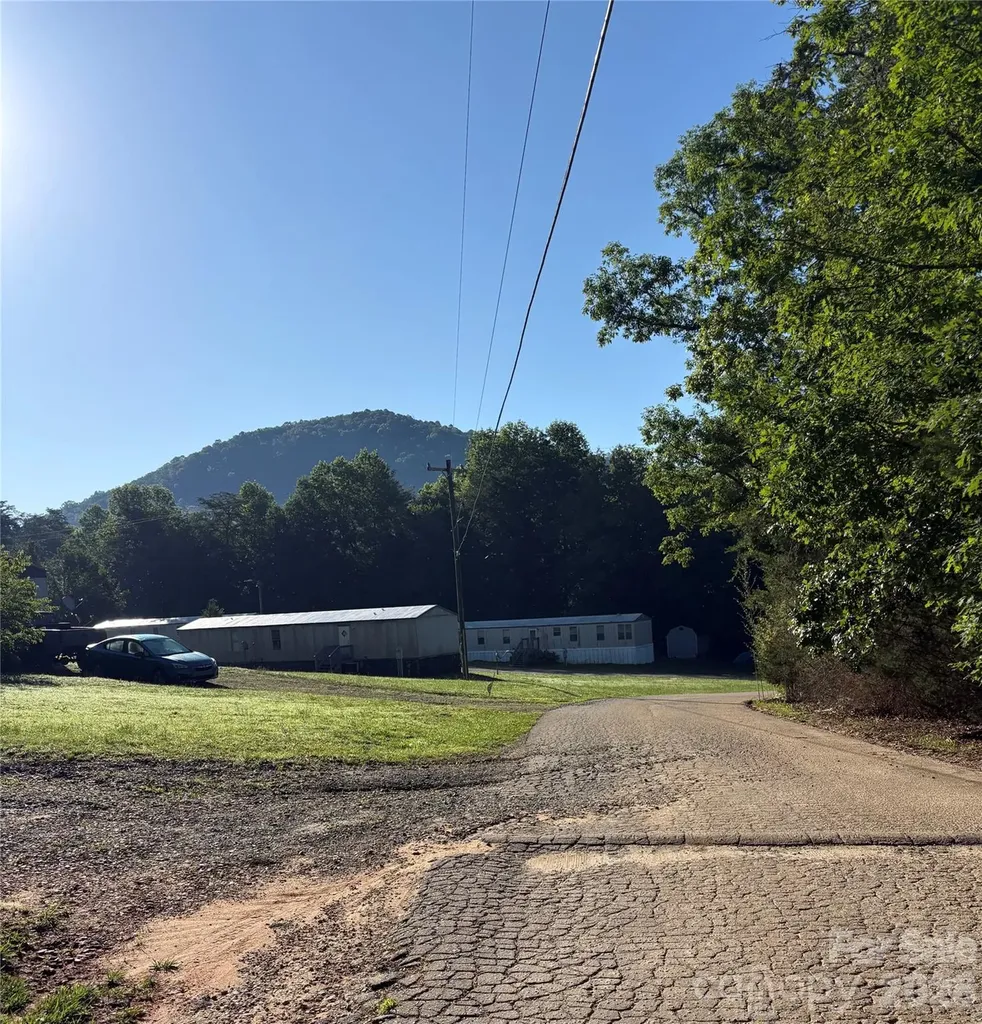 133 Oakwell Drive Marion NC 28752
